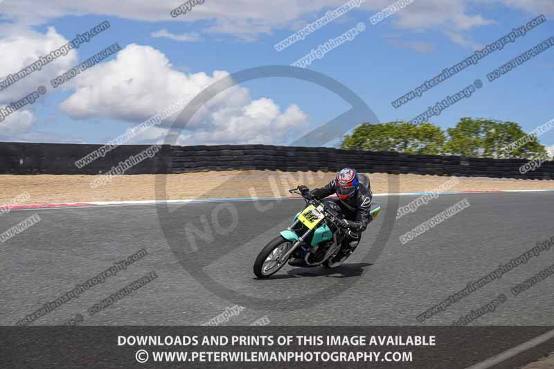 enduro digital images;event digital images;eventdigitalimages;mallory park;mallory park photographs;mallory park trackday;mallory park trackday photographs;no limits trackdays;peter wileman photography;racing digital images;trackday digital images;trackday photos